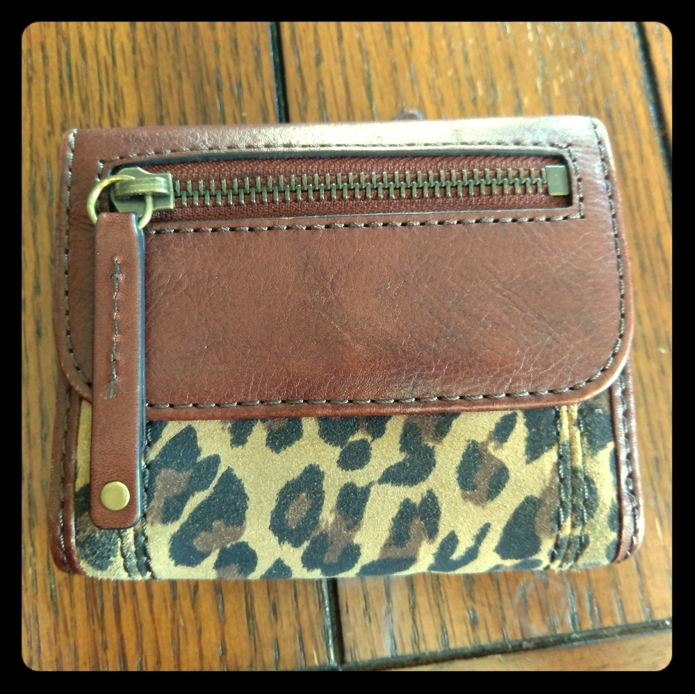 Fossil wallet